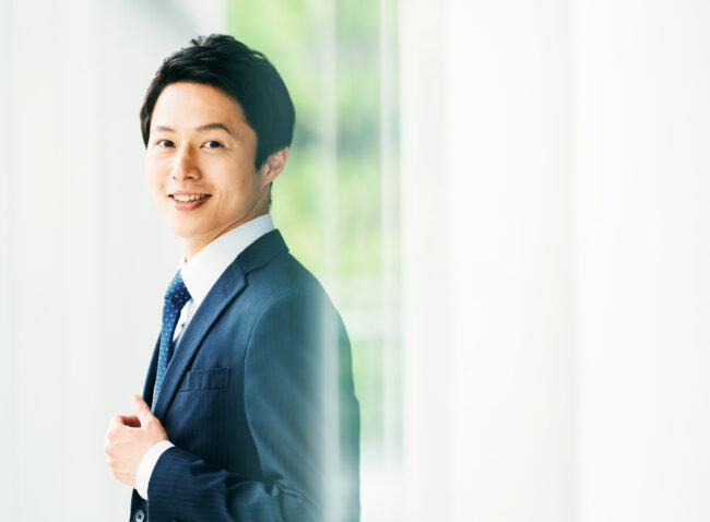 サラリーマン　笑顔