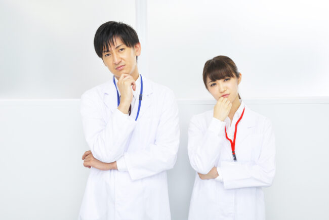 薬剤師　考える