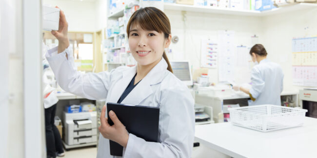 薬剤師　女性