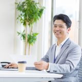 40代で手取り30万円は普通?40代の平均年収と収入を上げる方法