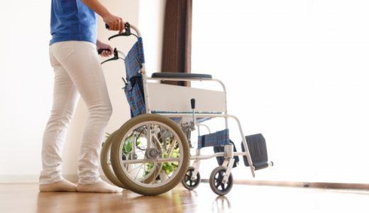 介護職は中卒でも働ける？介護資格も取得可能？