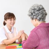 特別養護老人ホーム(特養)に向いている介護職とは?他の施設とどう違う?