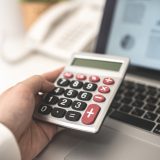 経理は転職して年収アップを目指す!転職を成功させる具体的な方法とは?