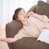 仕事を休みすぎでクビになるケースは？休み癖のある人の特徴や解消法はある？