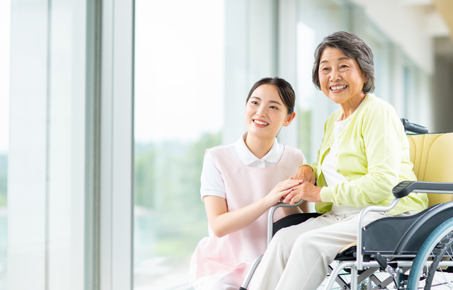 かいご畑は派遣にもおすすめ？派遣向けの介護求人は多い？