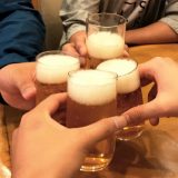 同窓会で年収の話になったらどうするべき？年収を訊かれたときの正しい対処法