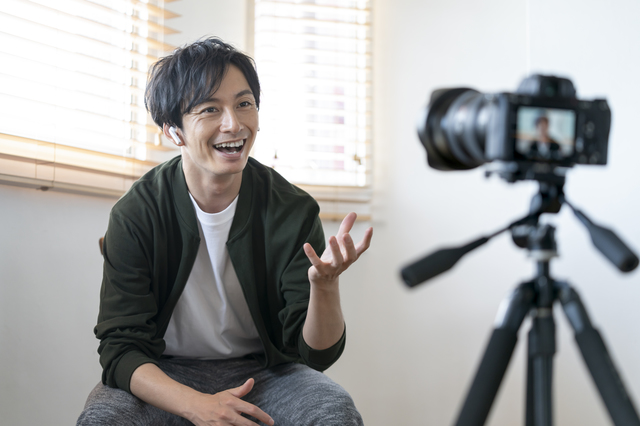 ブログ・YouTube・SNSで稼ぐ