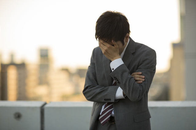 やりがい搾取とは?搾取されやすい業界と危険な徴候