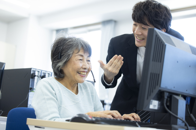 パソコンインストラクター