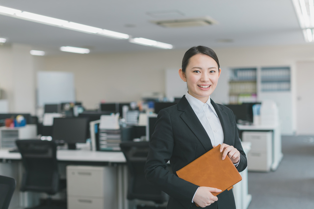 大卒の平均年収はどれぐらい?大卒で年収を高める方法はある?