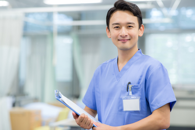 理学療法士の平均年収っていくら?年収の高い勤務先は?