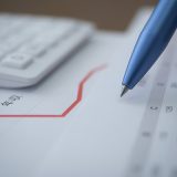 企画職の平均年収はどれぐらい？企画職として年収を高める方法とは？