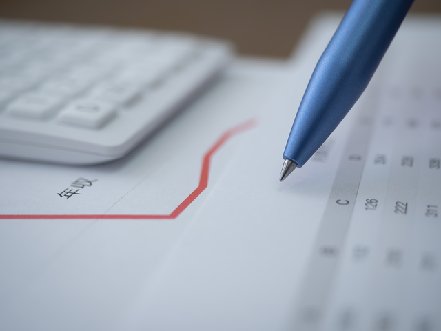 企画職の平均年収はどれぐらい?企画職として年収を高める方法とは?