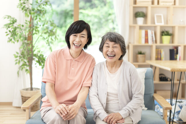 介護士とおばあちゃん