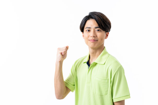介護 男性 ガッツポーズ